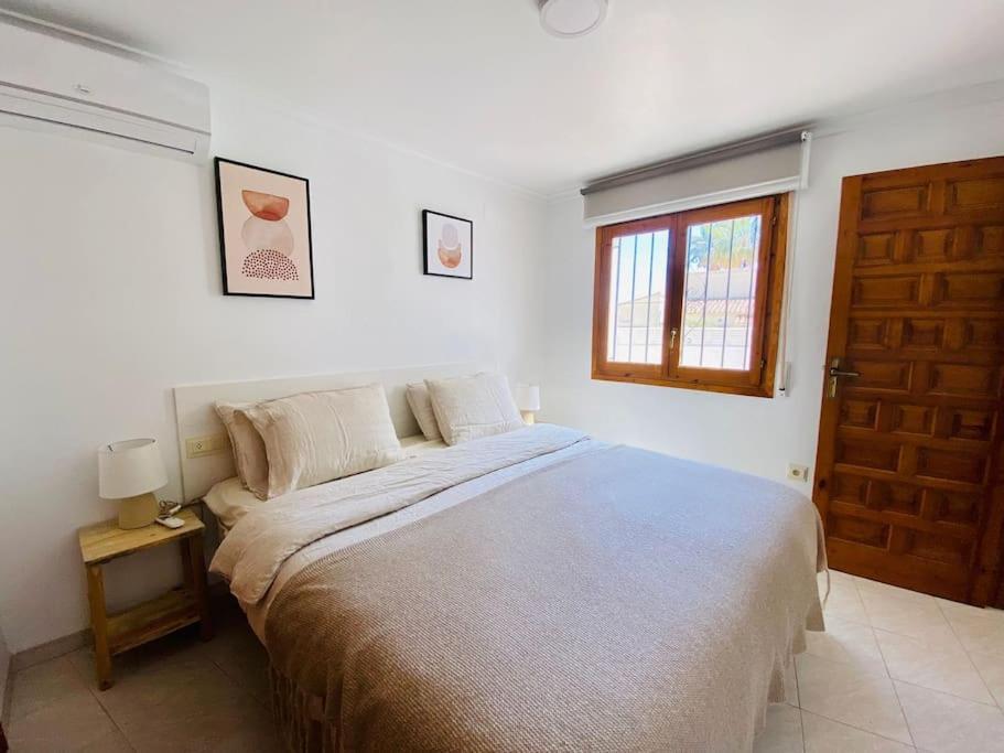 Villa With Private Pool And Close To The Beach Calpe Bagian luar foto