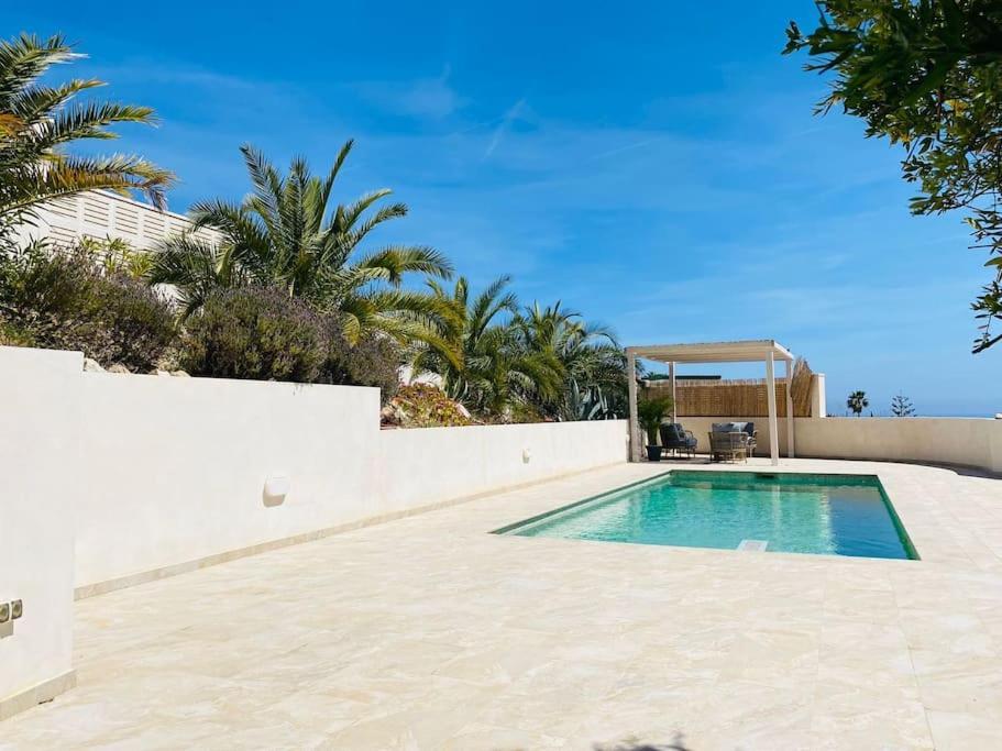 Villa With Private Pool And Close To The Beach Calpe Bagian luar foto