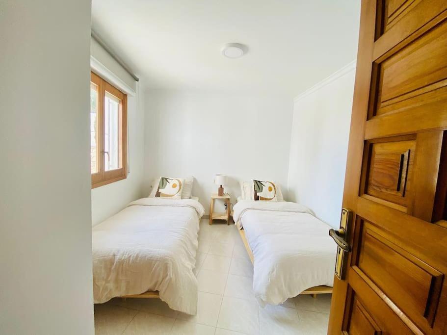 Villa With Private Pool And Close To The Beach Calpe Bagian luar foto