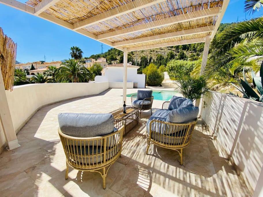 Villa With Private Pool And Close To The Beach Calpe Bagian luar foto