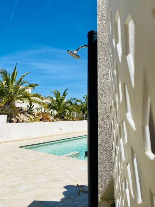 Villa With Private Pool And Close To The Beach Calpe Bagian luar foto