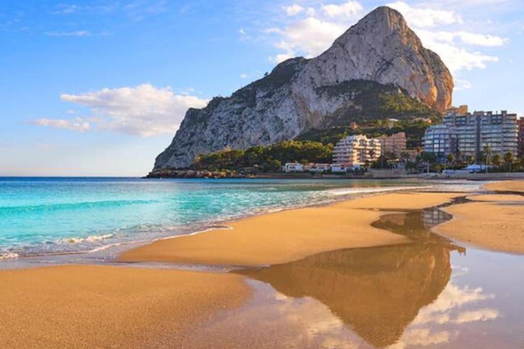 Villa With Private Pool And Close To The Beach Calpe Bagian luar foto