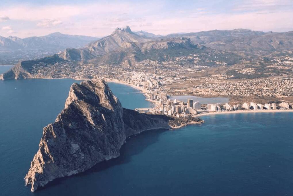 Villa With Private Pool And Close To The Beach Calpe Bagian luar foto